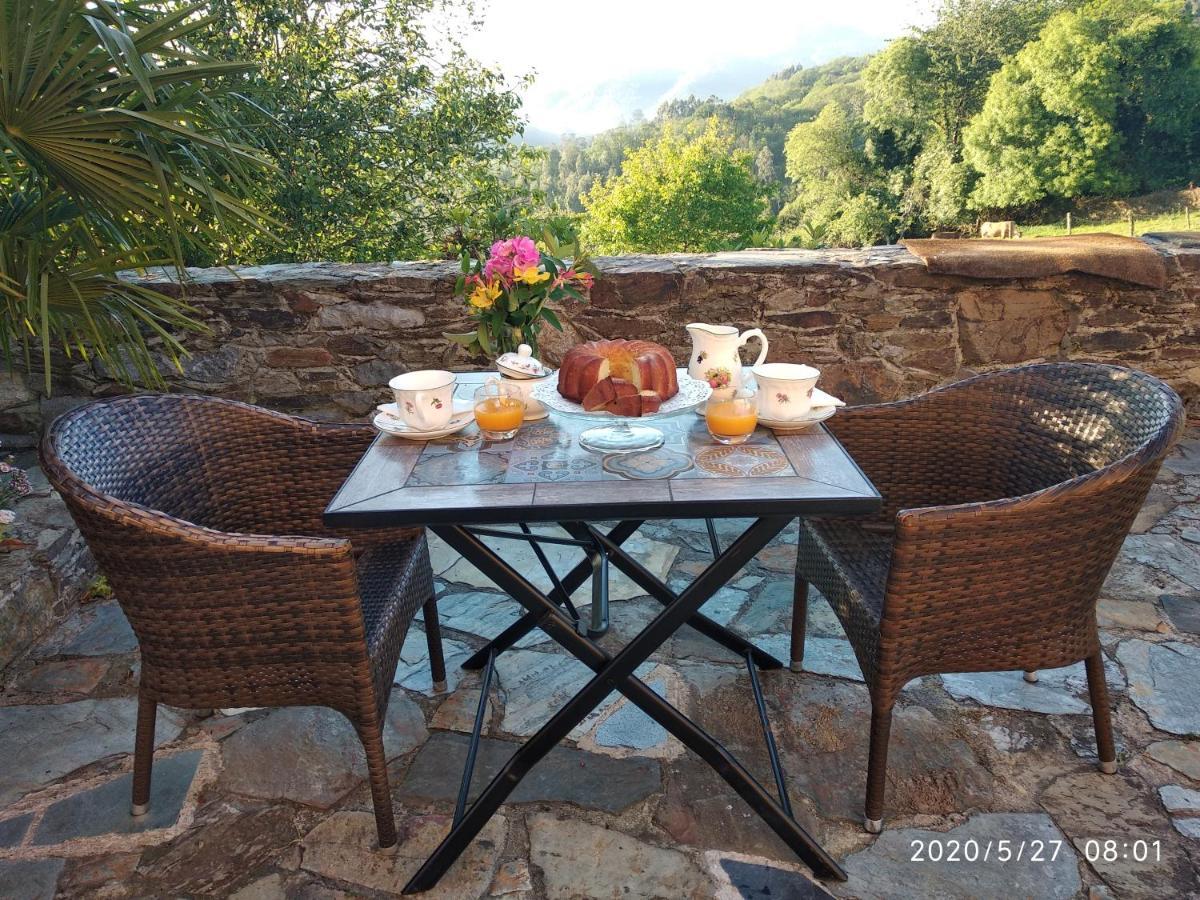 Casa Hortensia Салас Екстер'єр фото